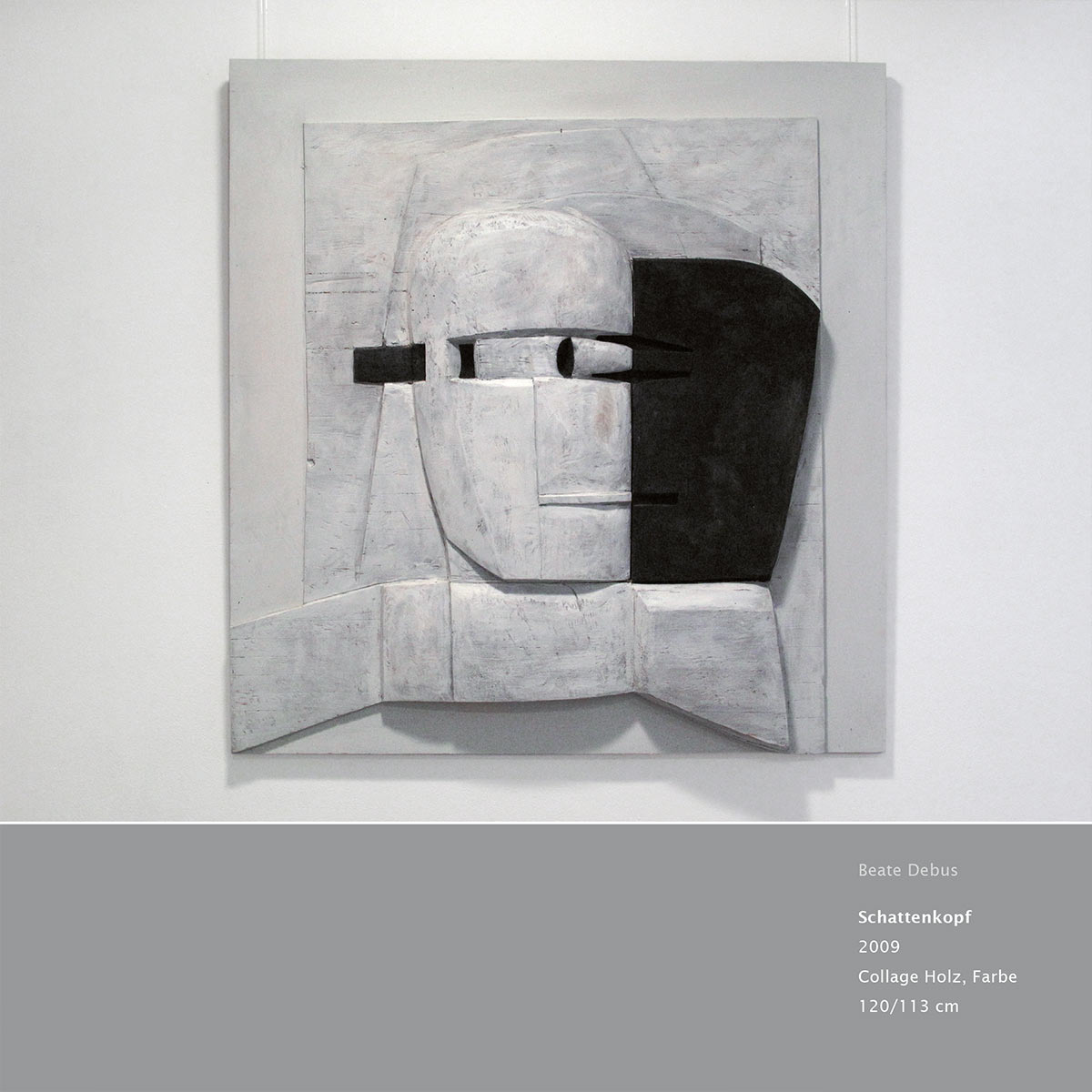 "Schattenkopf" . Holzrelief . Beate Debus "Köpfe Masken" Grafik Relief Skulptur . 2011